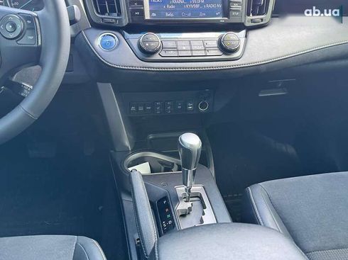 Toyota RAV4 2016 - фото 24