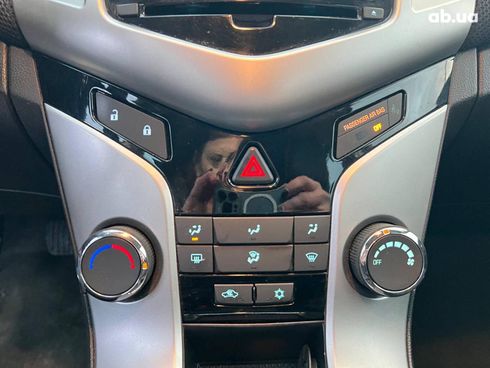 Chevrolet Cruze 2014 черный - фото 28