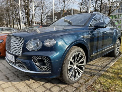 Bentley Bentayga 2023 - фото 10