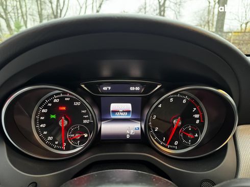 Mercedes-Benz CLA-Класс 2018 красный - фото 44