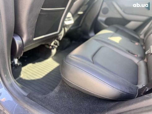 Tesla Model Y 2022 - фото 19