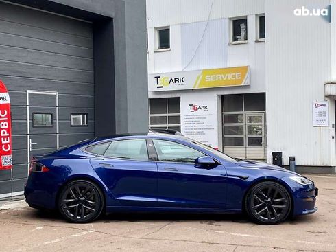 Tesla Model S 2021 - фото 11
