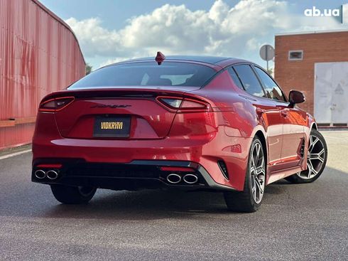 Kia Stinger 2017 - фото 22