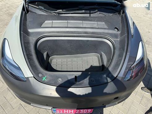 Tesla Model Y 2023 - фото 17