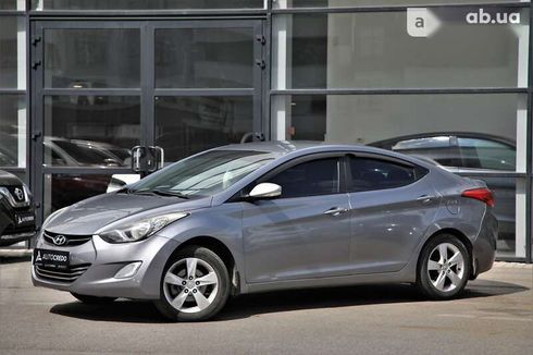 Hyundai Elantra 2013 - фото 3