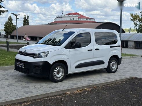 Citroёn Berlingo 2023 - фото 17