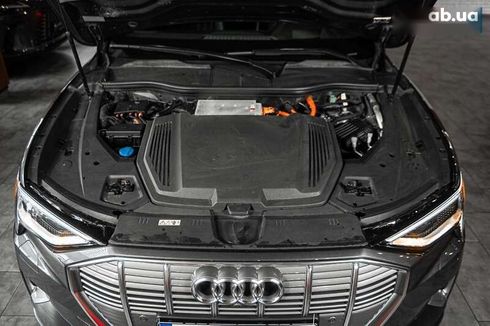 Audi E-Tron 2019 - фото 10