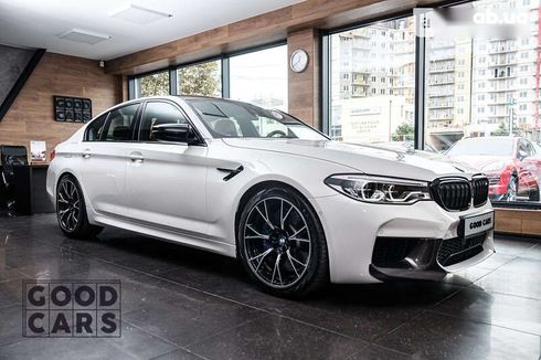BMW M5 2019 - фото 4