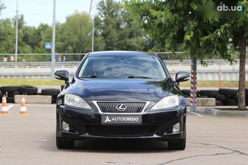 Lexus IS 2010 - фото 2