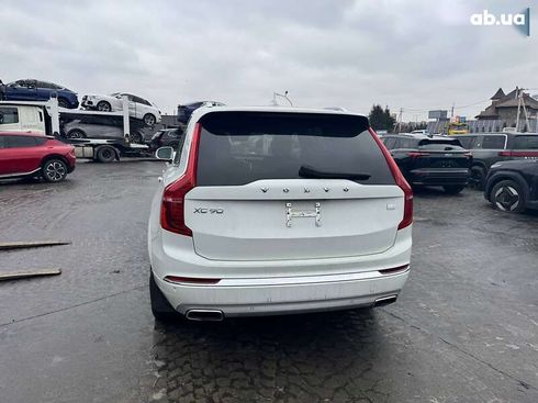 Volvo XC90 2020 - фото 3