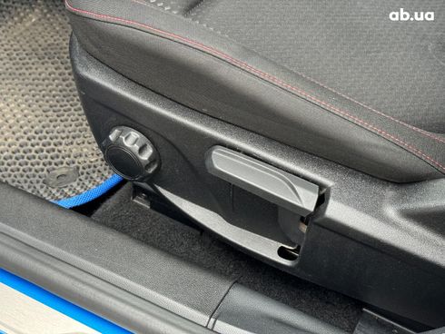 Ford Focus 2019 синий - фото 16