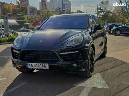 Porsche Cayenne 2010 - фото 2
