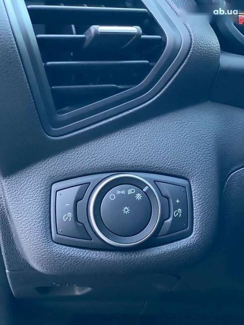 Ford C-Max 2018 - фото 26