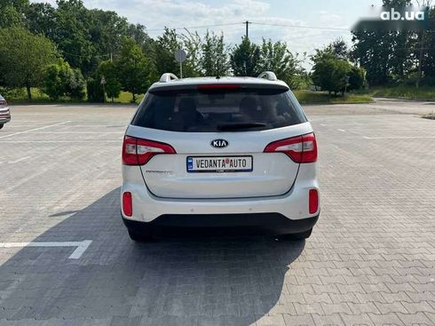 Kia Sorento 2014 - фото 5