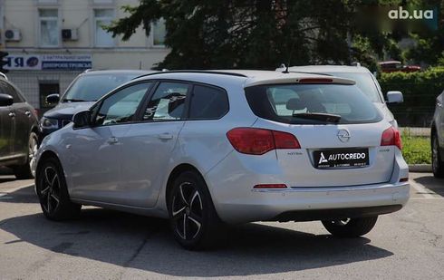 Opel Astra 2015 - фото 6