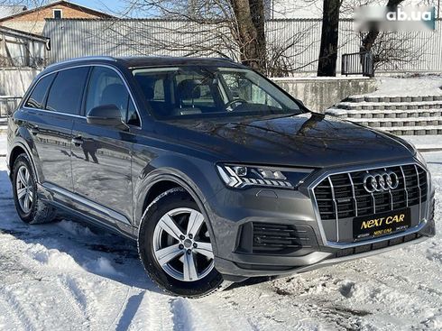 Audi Q7 2020 - фото 12