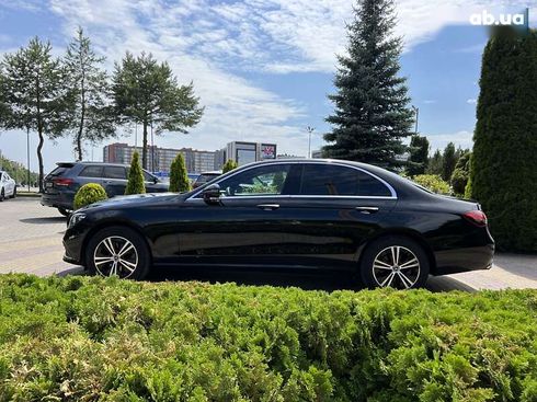 Mercedes-Benz E-Класс 2022 - фото 4