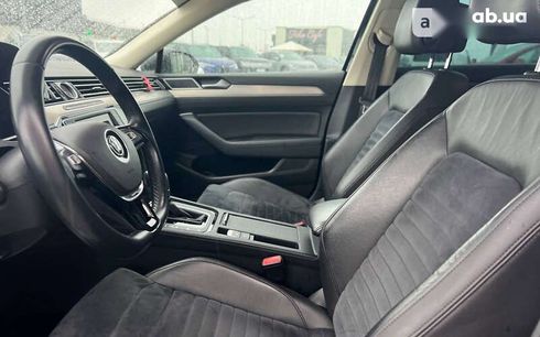 Volkswagen Passat 2016 - фото 11