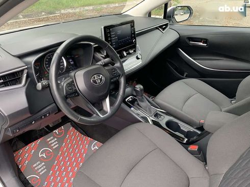 Toyota Corolla 2020 - фото 25