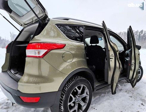 Ford Kuga 2015 - фото 23