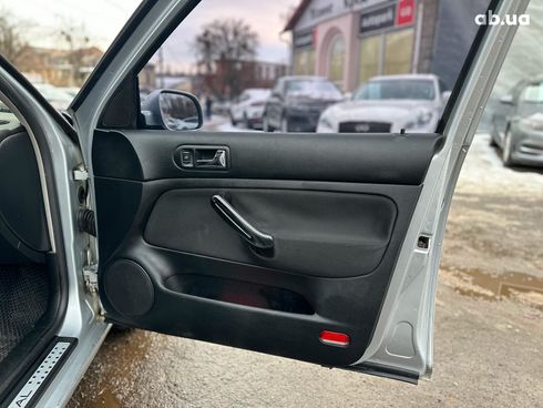 Volkswagen Golf 2002 серый - фото 17