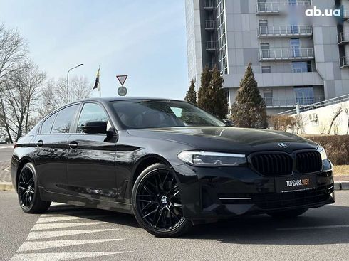 BMW 5 серия 2020 - фото 15