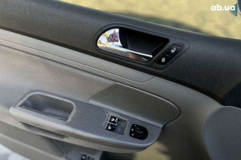 Volkswagen Golf 2004 - фото 16