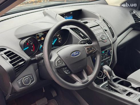 Ford Escape 2018 серый - фото 20