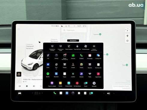 Tesla Model Y 2024 - фото 25