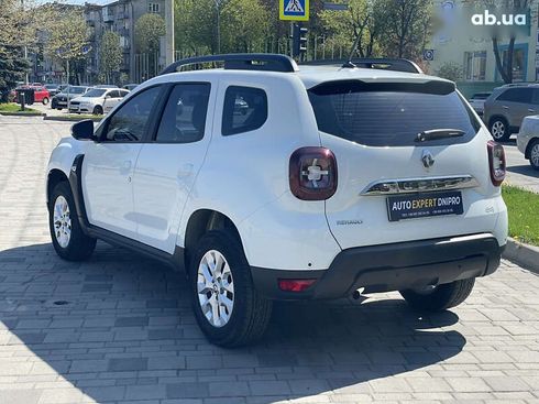 Renault Duster 2024 - фото 10
