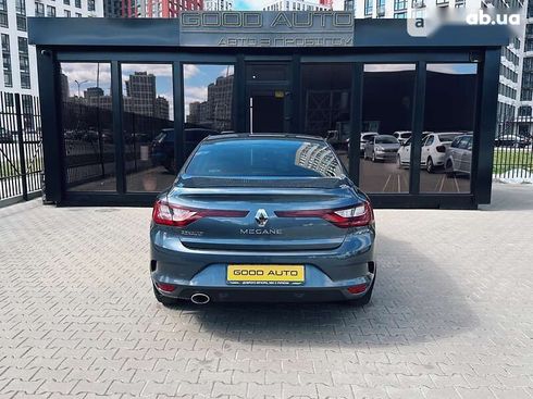 Renault Megane 2019 - фото 6