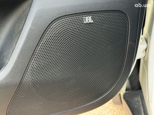 Kia Sportage 2016 белый - фото 22