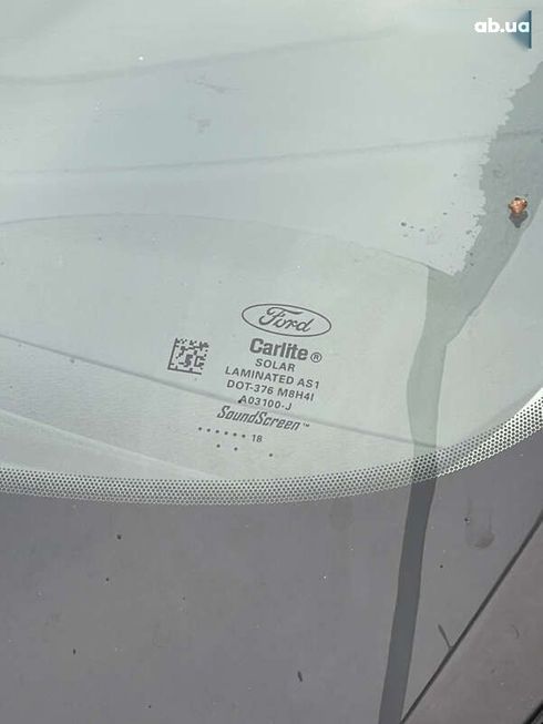 Ford Focus 2018 - фото 11