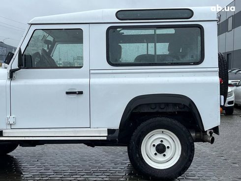 Land Rover Defender 2013 белый - фото 10