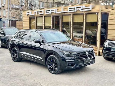 Volkswagen Touareg 2020 - фото 3