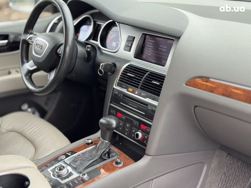 Audi Q7 2013 - фото 12