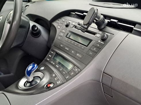 Toyota Prius 2009 серый - фото 7