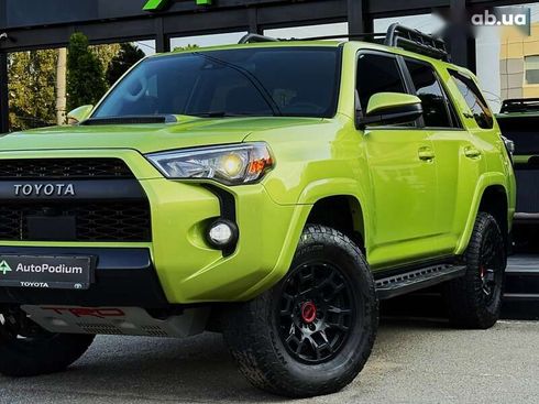 Toyota 4Runner 2021 - фото 6