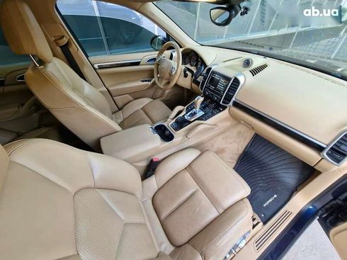 Porsche Cayenne 2013 - фото 27