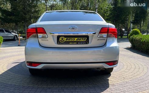 Toyota Avensis 2012 - фото 6