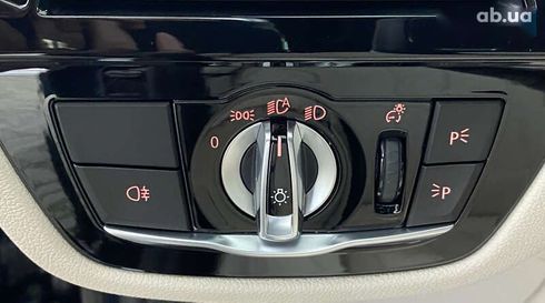 BMW 5 серия 2017 - фото 24
