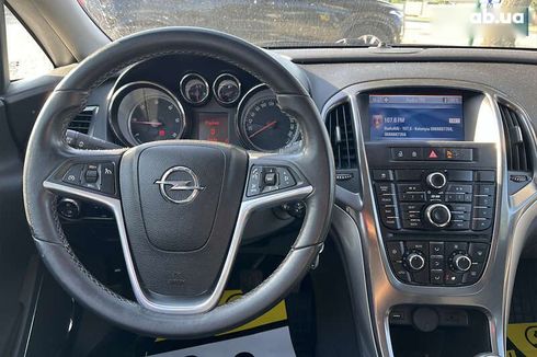 Opel Astra 2011 - фото 19