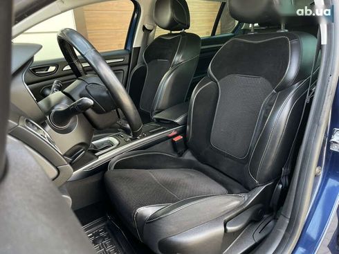 Renault Megane 2020 - фото 26