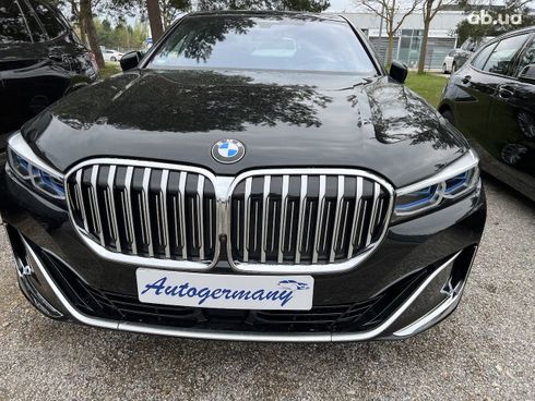 BMW 7 серия 2021 - фото 3