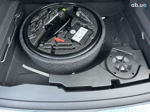 Volkswagen Touareg 2021 - фото 28