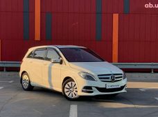 Продажа б/у Mercedes-Benz B-Класс 2015 года в Киеве - купить на Автобазаре