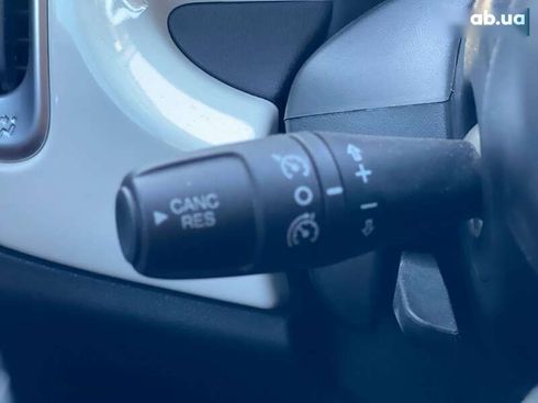 Fiat 500L 2015 - фото 29