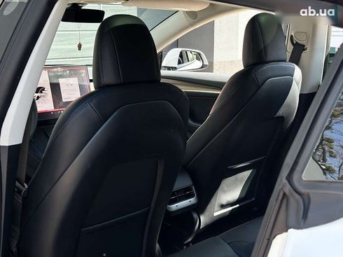 Tesla Model 3 2023 - фото 16