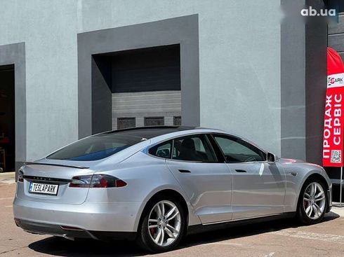Tesla Model S 2015 - фото 10