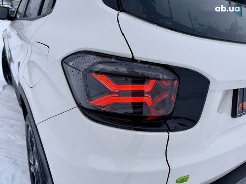 Jeep Avenger 2024 - фото 21